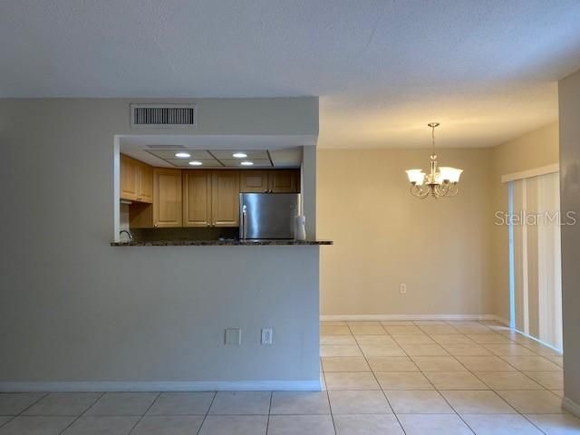 For Rent: $1,700 (2 beds, 1 baths, 783 Square Feet)