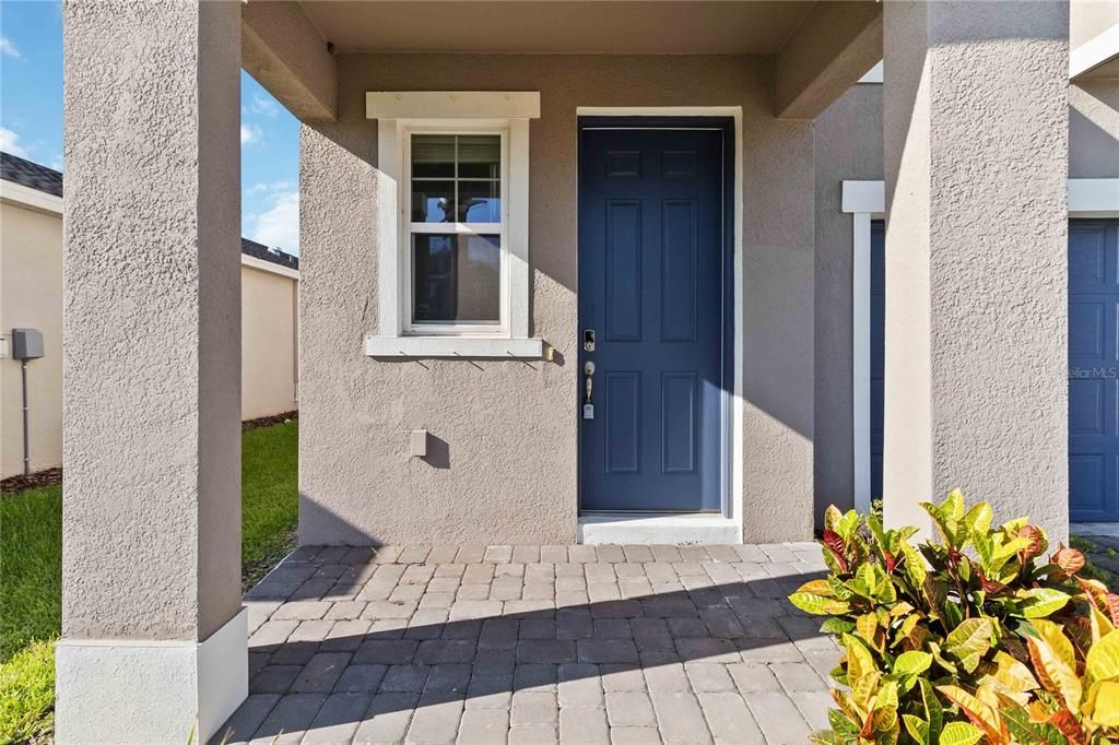 For Rent: $2,500 (3 beds, 2 baths, 1929 Square Feet)