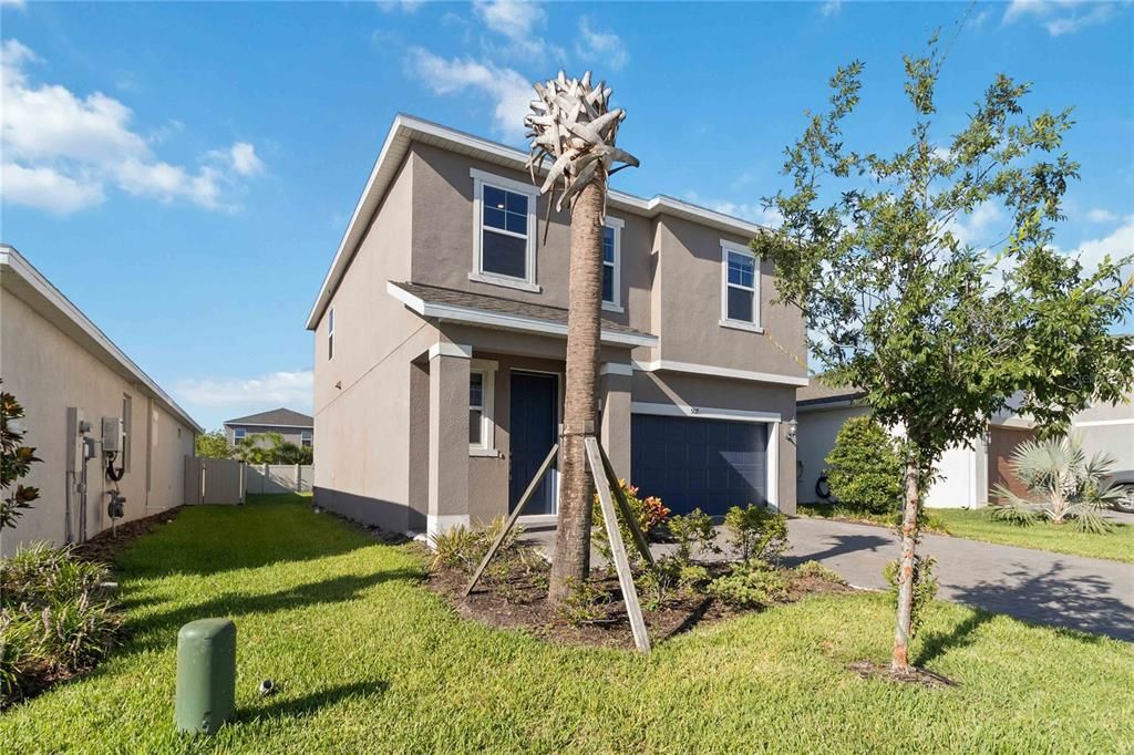 For Rent: $2,500 (3 beds, 2 baths, 1929 Square Feet)