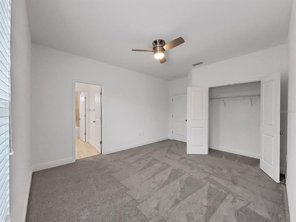 Active With Contract: $5,300 (5 beds, 4 baths, 3784 Square Feet)