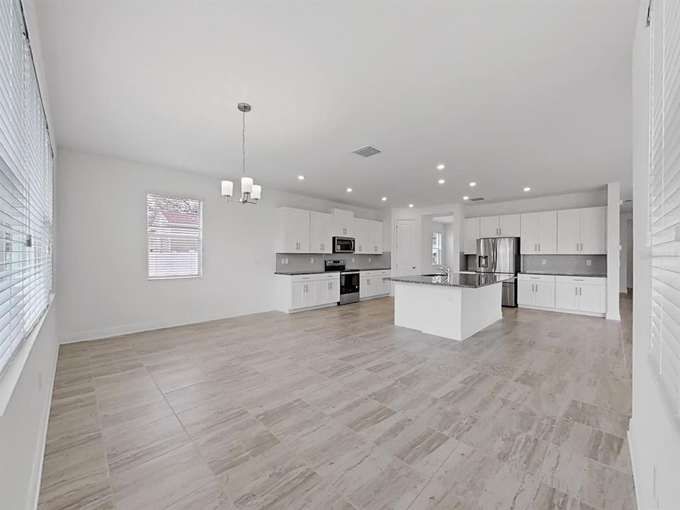 Active With Contract: $5,300 (5 beds, 4 baths, 3784 Square Feet)