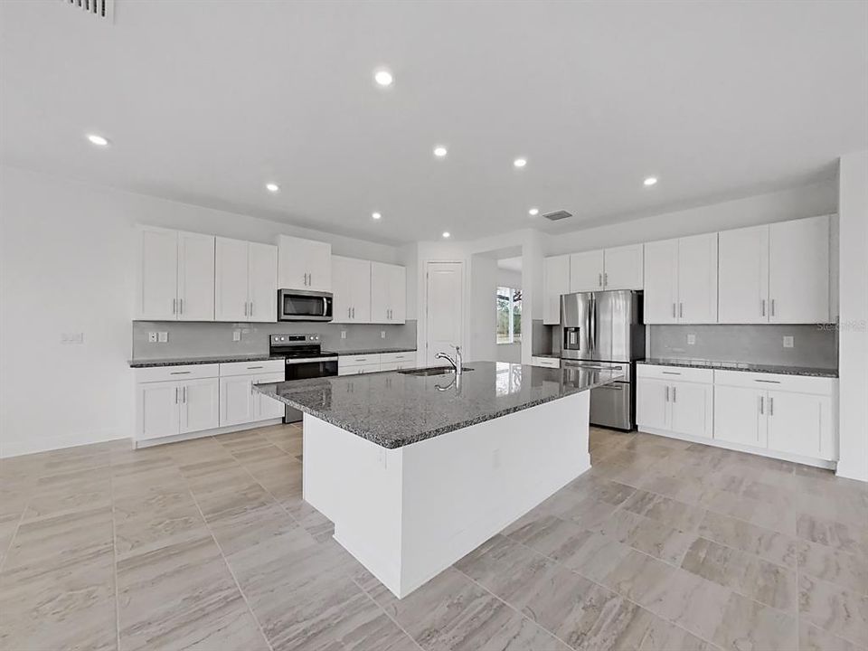 Active With Contract: $5,300 (5 beds, 4 baths, 3784 Square Feet)