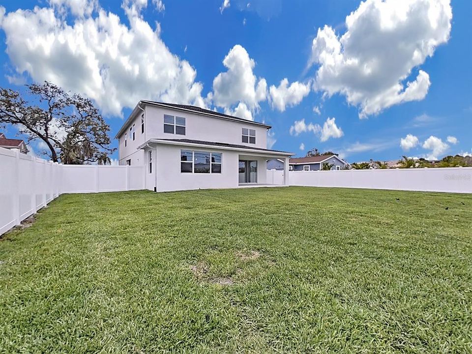 Active With Contract: $5,300 (5 beds, 4 baths, 3784 Square Feet)