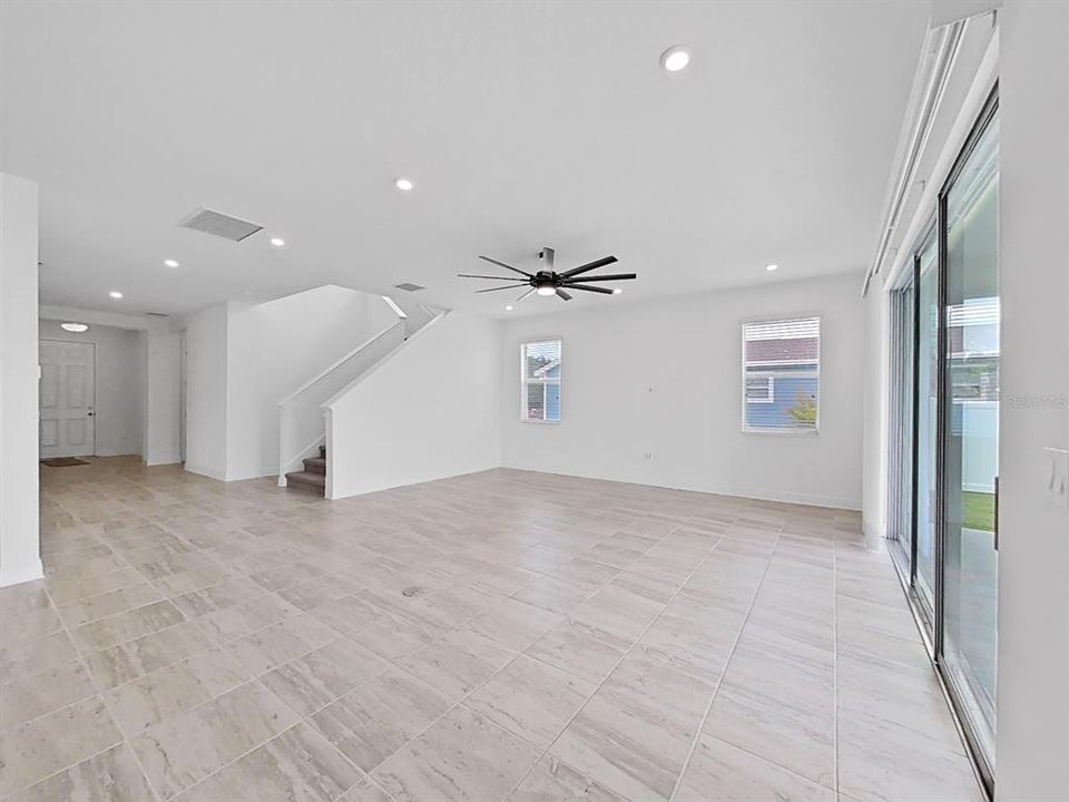 Active With Contract: $5,300 (5 beds, 4 baths, 3784 Square Feet)