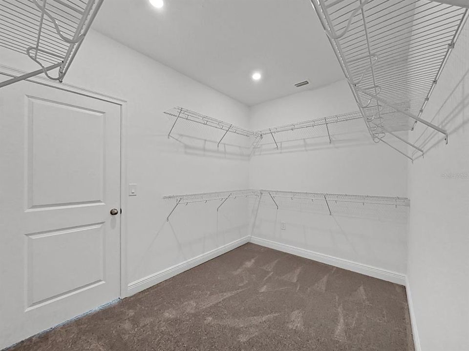 Active With Contract: $5,300 (5 beds, 4 baths, 3784 Square Feet)