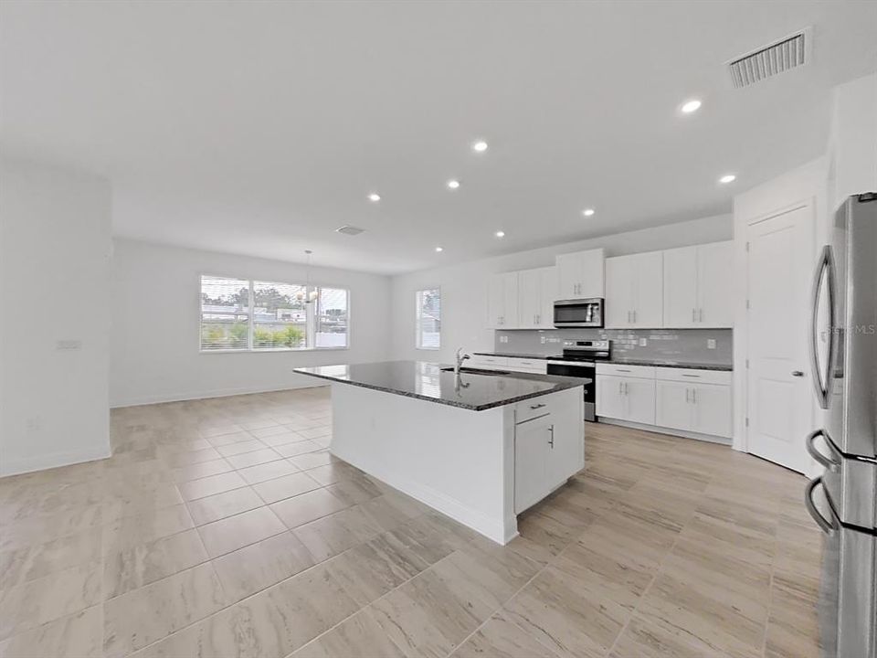 Active With Contract: $5,300 (5 beds, 4 baths, 3784 Square Feet)