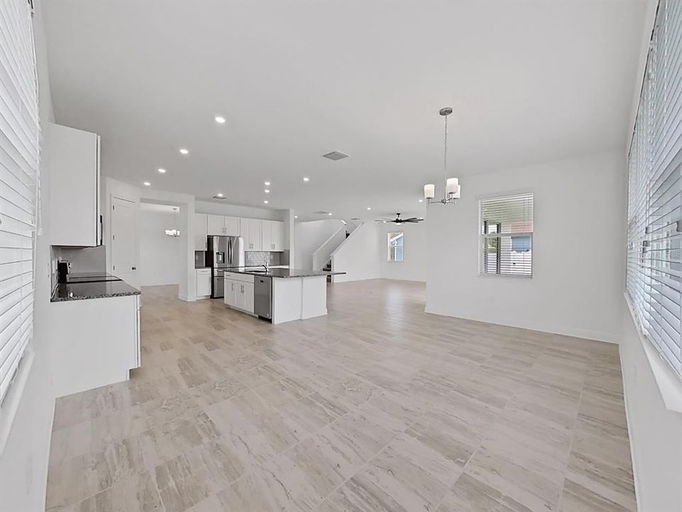 Active With Contract: $5,300 (5 beds, 4 baths, 3784 Square Feet)