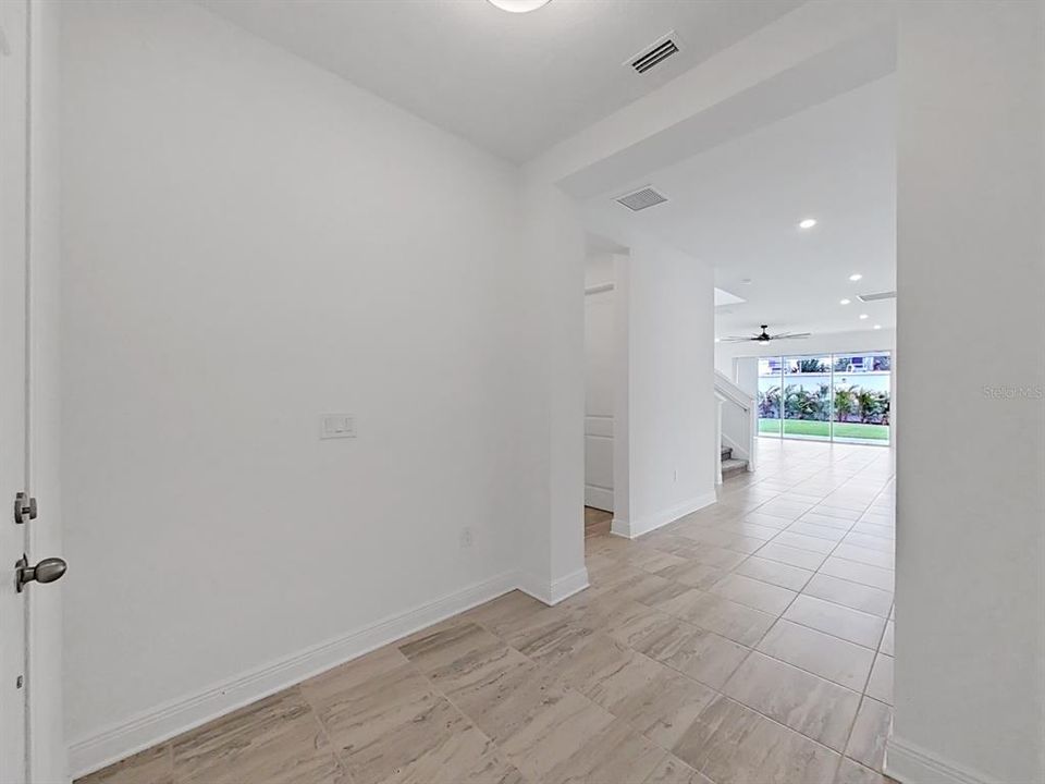 Active With Contract: $5,300 (5 beds, 4 baths, 3784 Square Feet)