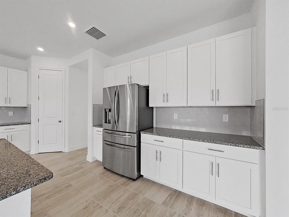 Active With Contract: $5,300 (5 beds, 4 baths, 3784 Square Feet)