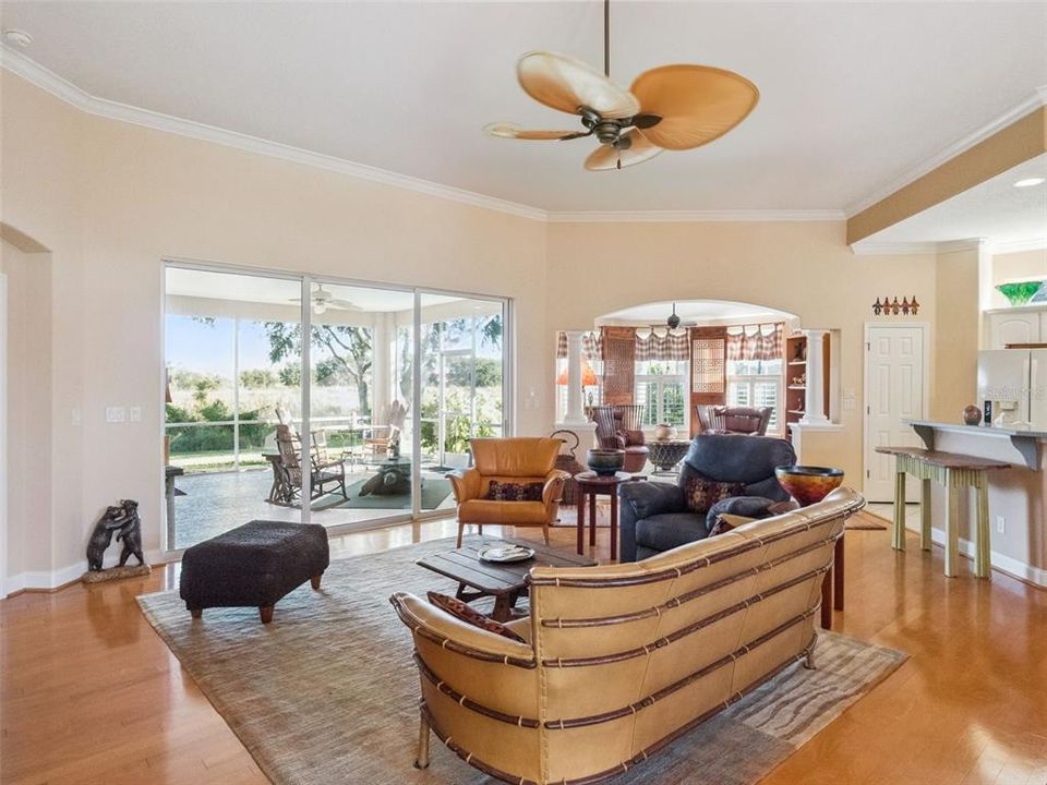 待售: $383,900 (3 贝兹, 2 浴室, 1929 平方英尺)