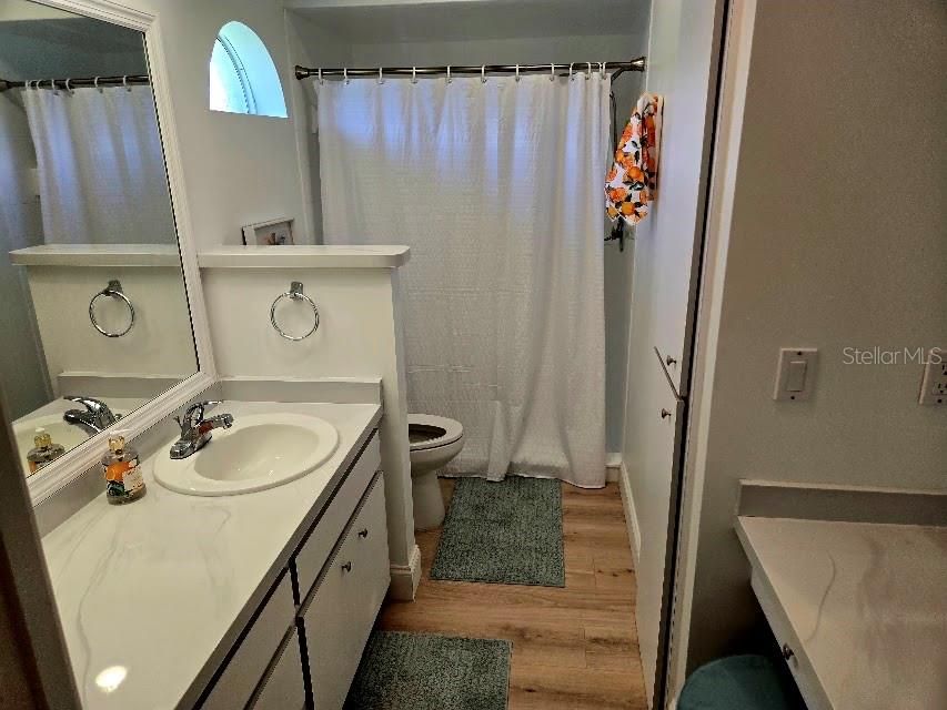 For Sale: $550,000 (2 beds, 2 baths, 1574 Square Feet)