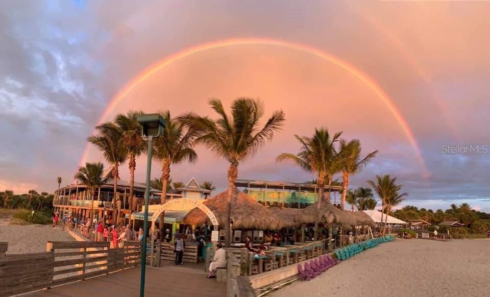 For Sale: $550,000 (2 beds, 2 baths, 1574 Square Feet)