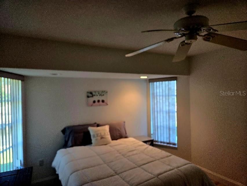 For Sale: $550,000 (2 beds, 2 baths, 1574 Square Feet)