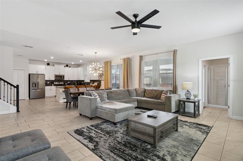 Active With Contract: $785,000 (6 beds, 6 baths, 3888 Square Feet)