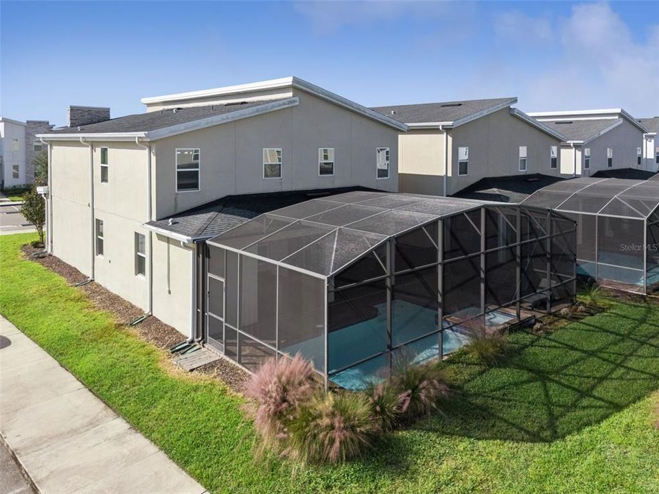 Active With Contract: $785,000 (6 beds, 6 baths, 3888 Square Feet)