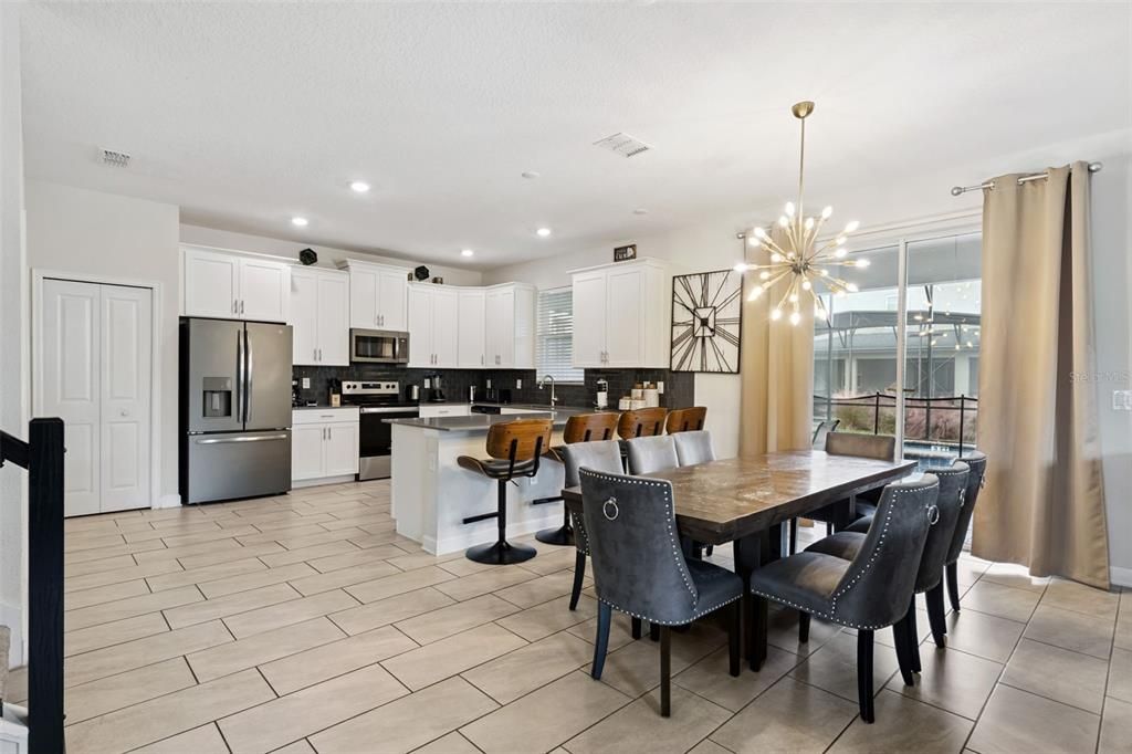 Active With Contract: $785,000 (6 beds, 6 baths, 3888 Square Feet)