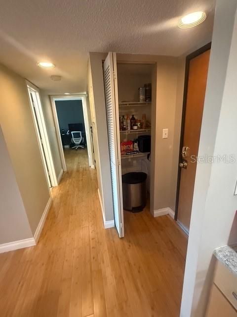 For Sale: $170,000 (2 beds, 2 baths, 1200 Square Feet)