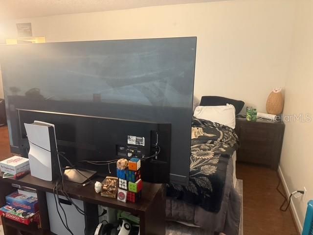 For Sale: $170,000 (2 beds, 2 baths, 1200 Square Feet)