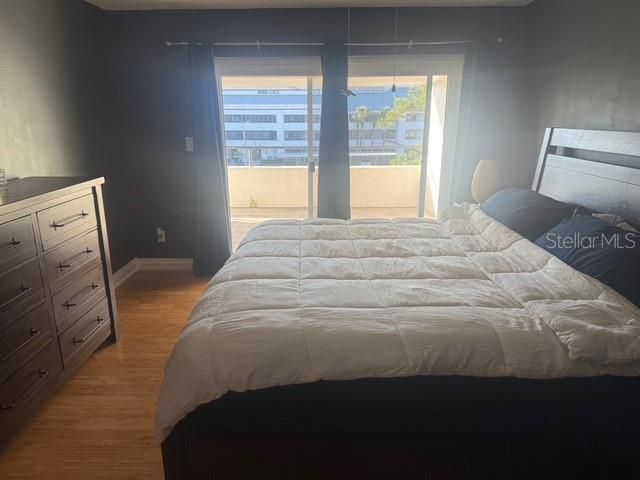 For Sale: $170,000 (2 beds, 2 baths, 1200 Square Feet)