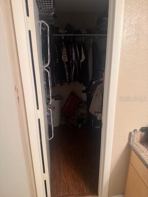 For Sale: $170,000 (2 beds, 2 baths, 1200 Square Feet)