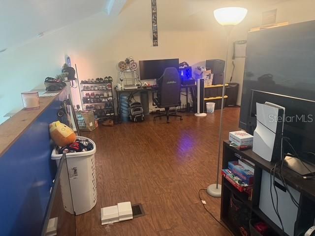 For Sale: $170,000 (2 beds, 2 baths, 1200 Square Feet)