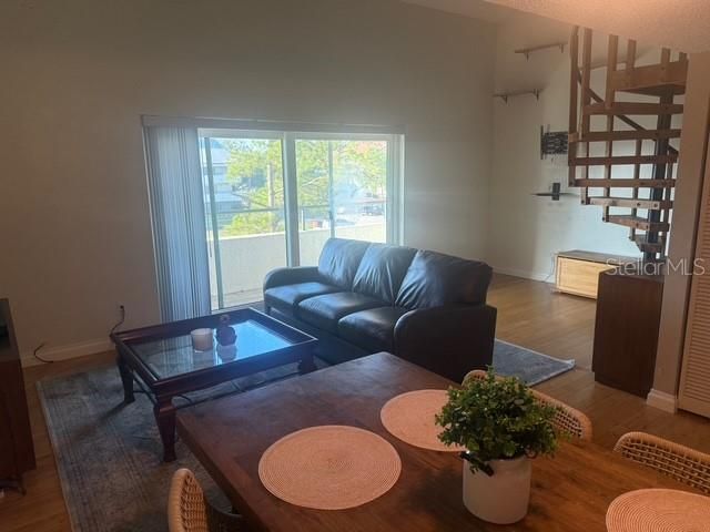 For Sale: $170,000 (2 beds, 2 baths, 1200 Square Feet)