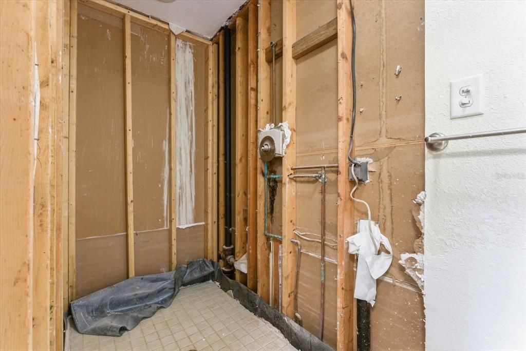 For Sale: $499,000 (2 beds, 2 baths, 2252 Square Feet)