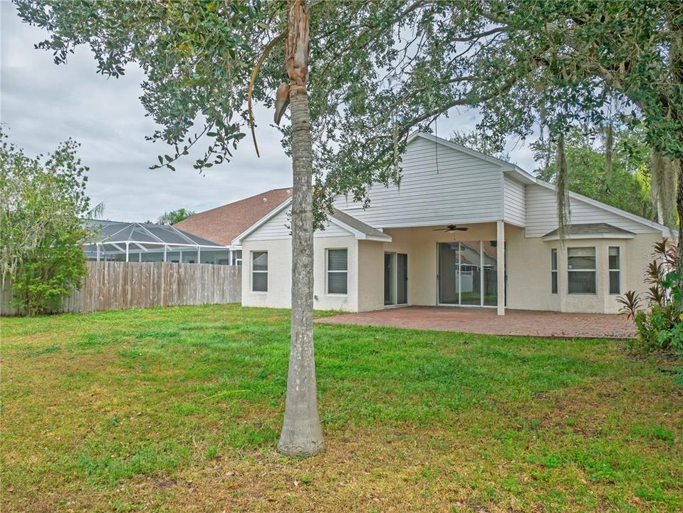 Activo con contrato: $484,900 (4 camas, 2 baños, 1962 Pies cuadrados)