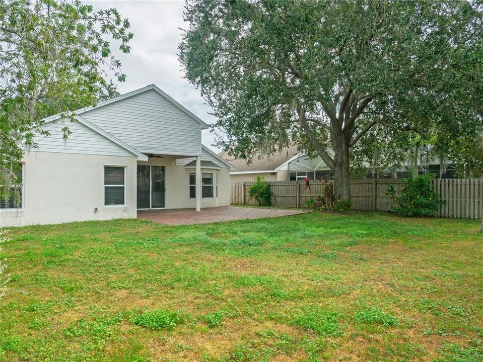 Activo con contrato: $484,900 (4 camas, 2 baños, 1962 Pies cuadrados)