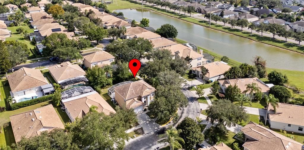 出租: $3,570 (4 贝兹, 2 浴室, 2238 平方英尺)