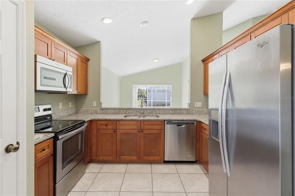 For Sale: $395,000 (3 beds, 2 baths, 1571 Square Feet)