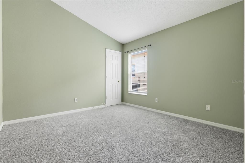 For Sale: $395,000 (3 beds, 2 baths, 1571 Square Feet)