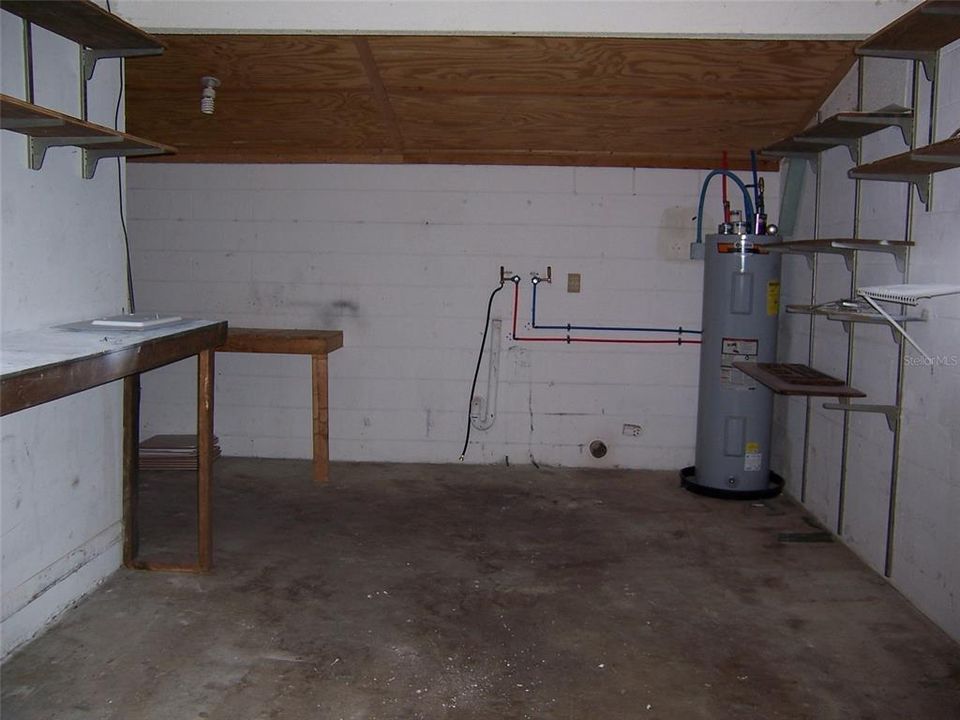 For Rent: $1,895 (3 beds, 2 baths, 1363 Square Feet)