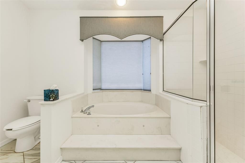 Active With Contract: $353,000 (3 beds, 2 baths, 1766 Square Feet)