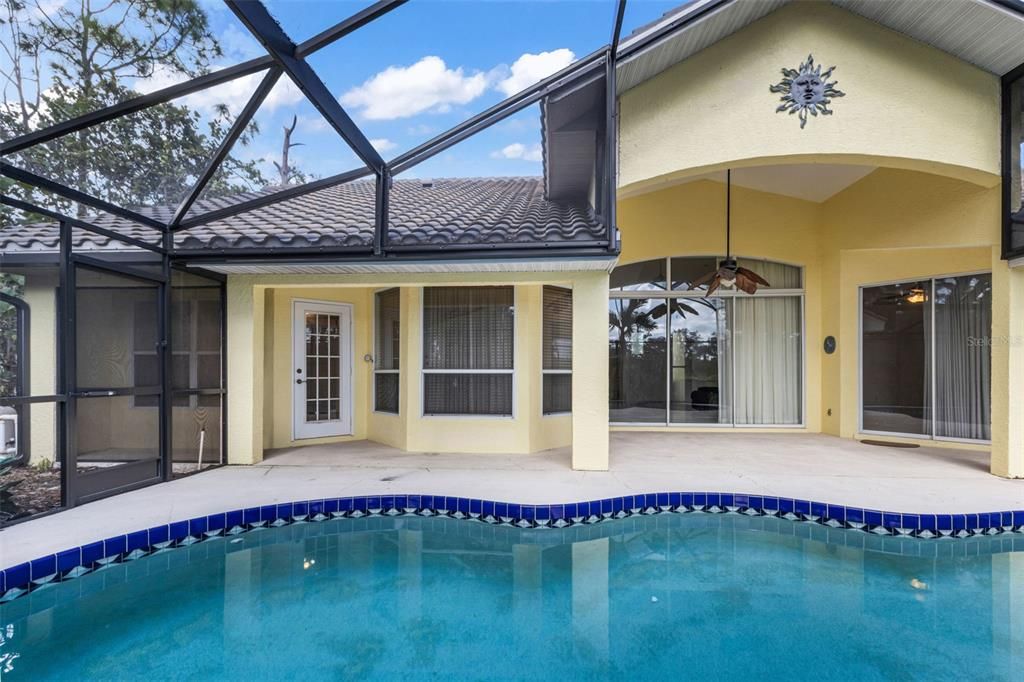 Active With Contract: $353,000 (3 beds, 2 baths, 1766 Square Feet)