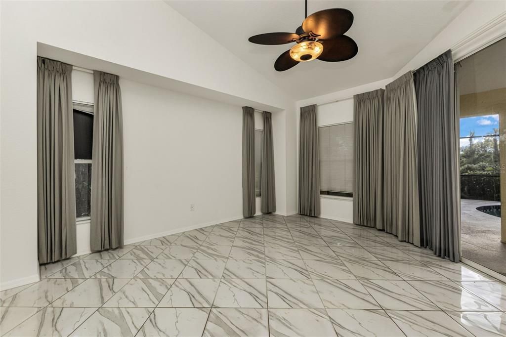 Active With Contract: $353,000 (3 beds, 2 baths, 1766 Square Feet)