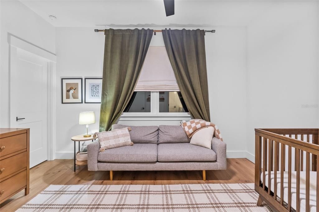 For Sale: $1,100,000 (5 beds, 3 baths, 3230 Square Feet)