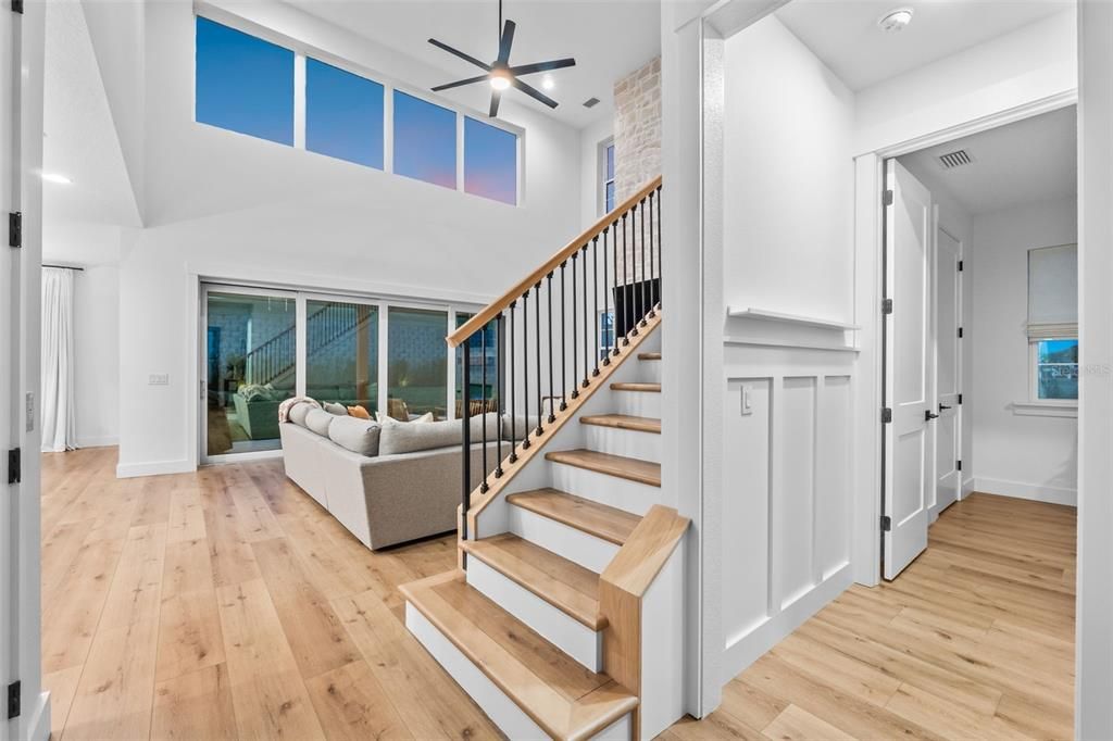 For Sale: $1,100,000 (5 beds, 3 baths, 3230 Square Feet)