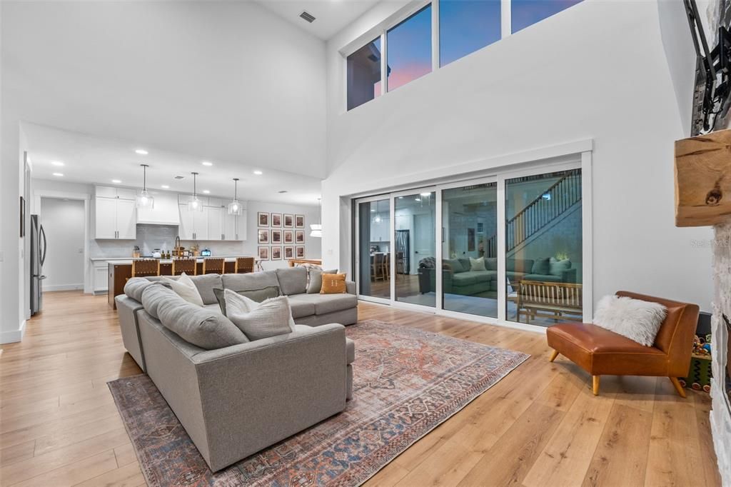 For Sale: $1,100,000 (5 beds, 3 baths, 3230 Square Feet)