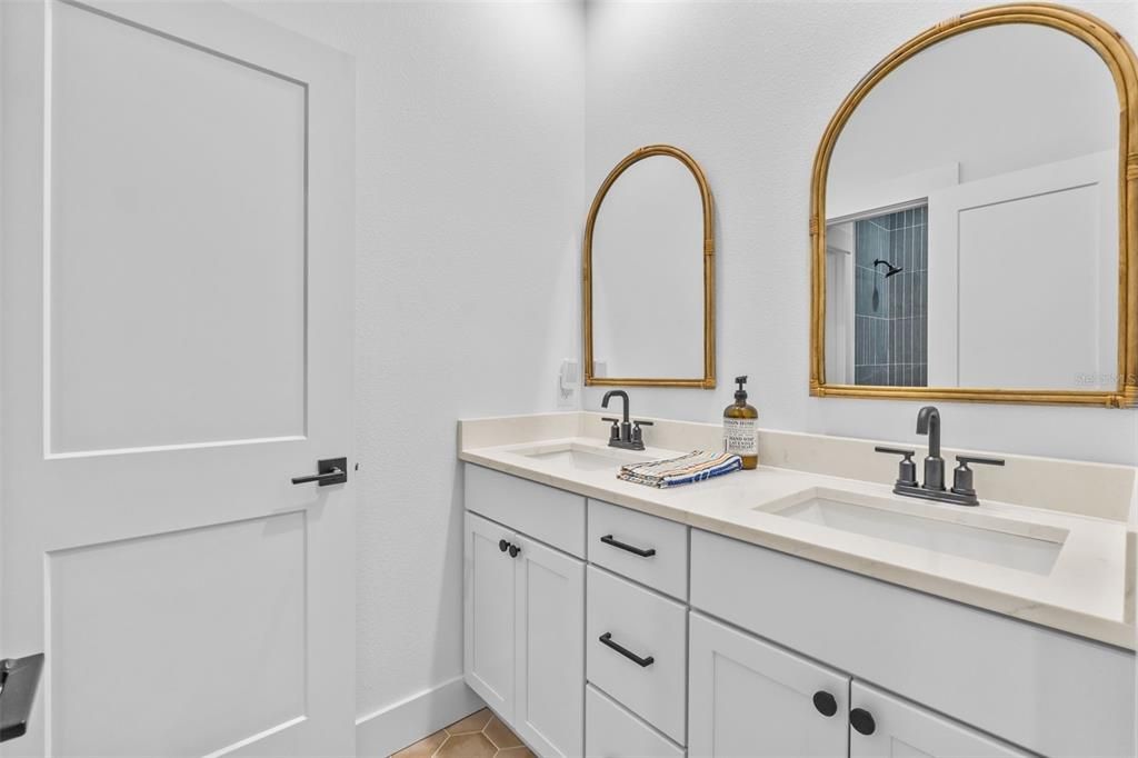 For Sale: $1,100,000 (5 beds, 3 baths, 3230 Square Feet)