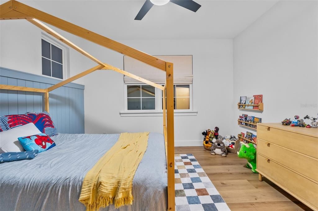 For Sale: $1,100,000 (5 beds, 3 baths, 3230 Square Feet)