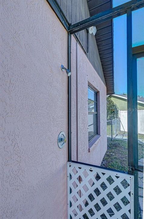 Active With Contract: $299,900 (3 beds, 2 baths, 1541 Square Feet)