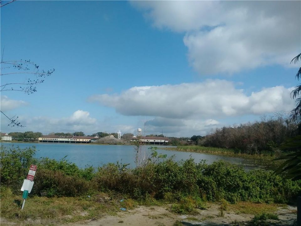 For Rent: $1,250 (1 beds, 1 baths, 662 Square Feet)