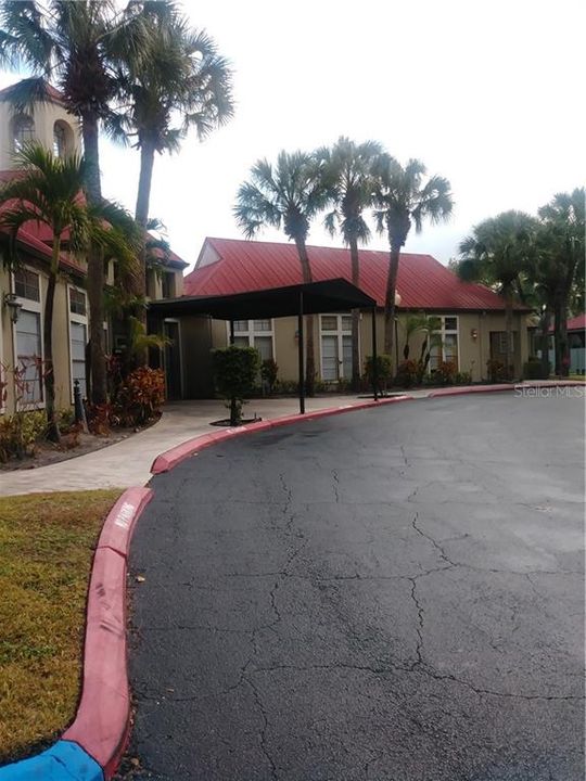 For Rent: $1,250 (1 beds, 1 baths, 662 Square Feet)