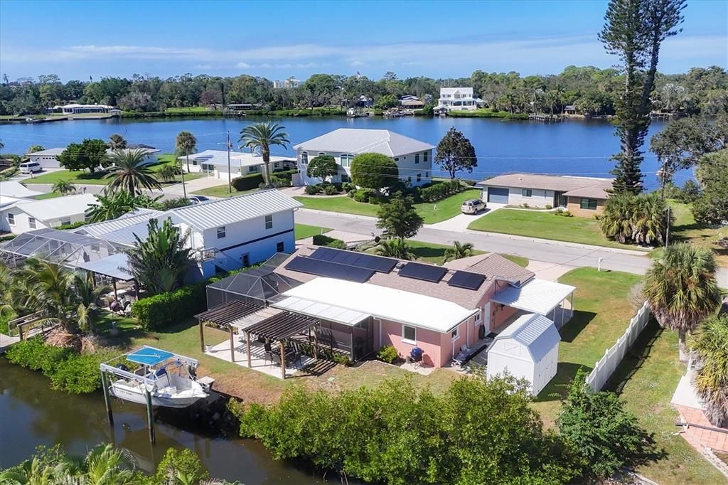 For Sale: $449,900 (2 beds, 2 baths, 1260 Square Feet)