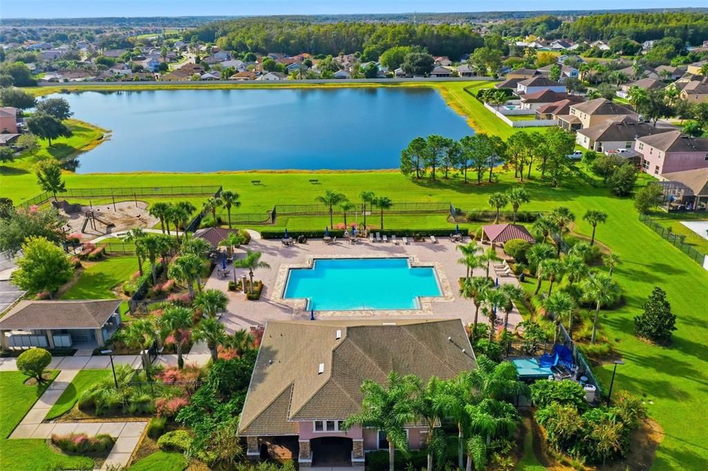 For Sale: $479,000 (4 beds, 2 baths, 2112 Square Feet)