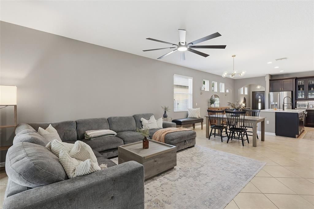 For Sale: $479,000 (4 beds, 2 baths, 2112 Square Feet)