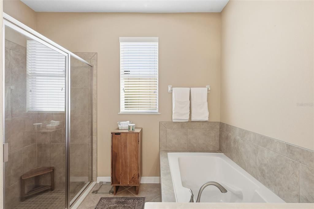 For Sale: $479,000 (4 beds, 2 baths, 2112 Square Feet)