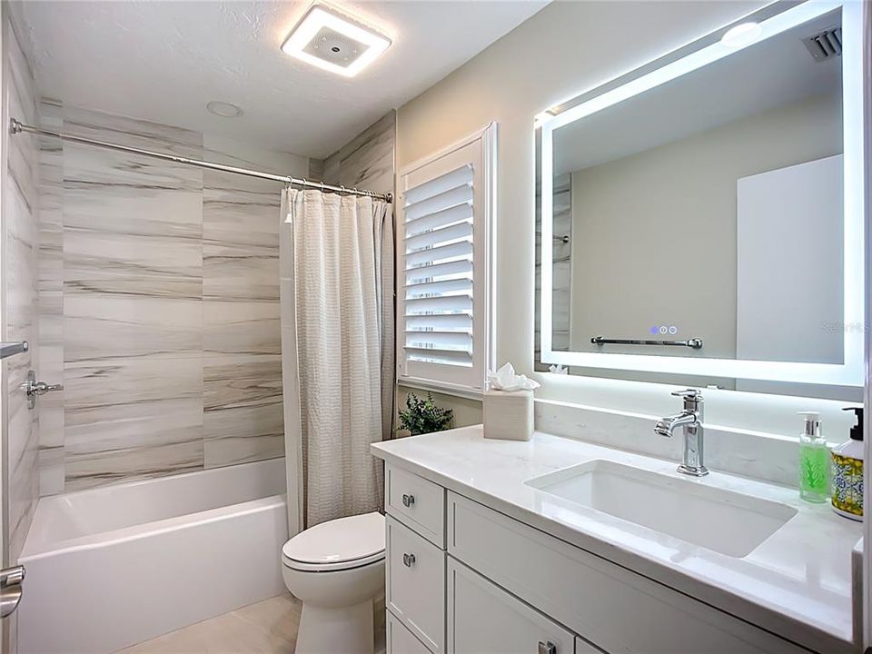 待售: $2,485,000 (3 贝兹, 3 浴室, 2570 平方英尺)