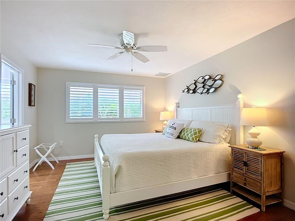 待售: $2,485,000 (3 贝兹, 3 浴室, 2570 平方英尺)